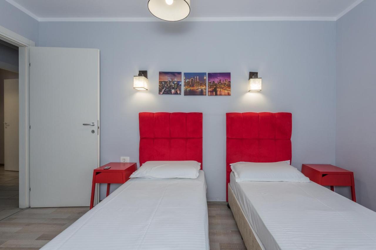 Royal Accommodation Bucharest Exterior photo